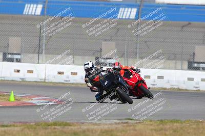 media/Nov-26-2022-Fastrack Riders (Sat) [[b001e85eef]]/Level 3/Session 3 Outside Turn 9/